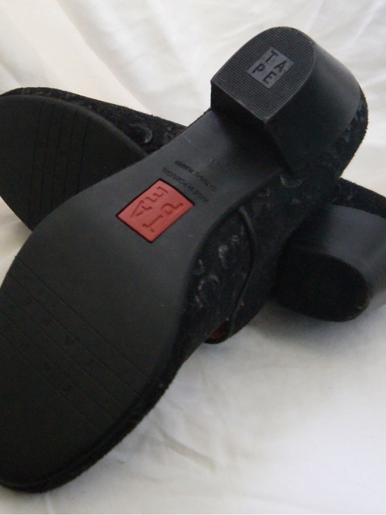 Tape brand Made in Portugal Black Mary Jane Block Heel Pumps